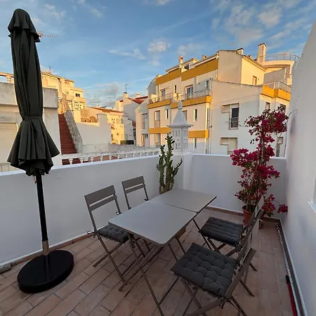 Cosy Town House With Sunny Terrace Λάγος